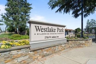 2706 W Ashlan Ave Unit 43, Fresno, CA 93705