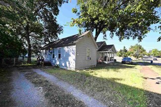 809 W 7th Ave Unit 807, 809 A & 809.5 7, Stillwater, OK 74074