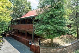 3529 Peggy Ln, Pigeon Forge, TN 37863