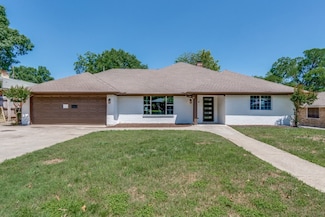 928 Westbrook Dr, Plano, TX 75075