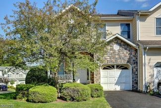 643 Old Dover Rd, Morris Plains, NJ 07950