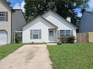 368 Pear Ridge Cir, Newport News, VA 23602