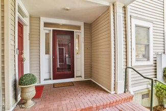 51 Forest Ave Unit 24, Old Greenwich, CT 06870