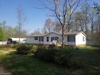 212 Abner Ln, Mount Airy, NC 27030