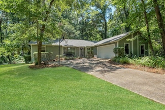 3525 Larkspur Ln, Tallahassee, FL 32312