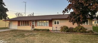306 5th St, Bradford, IA 50041