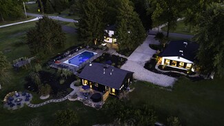 12799 Lubke Rd, New Buffalo, MI 49117