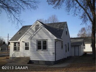 20 20 Pike St W, Osakis, MN 56360