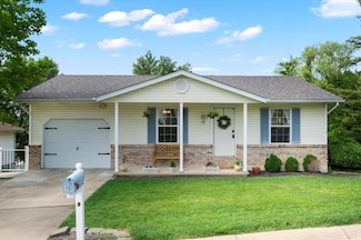 15 W 13th St, Washington, MO 63090