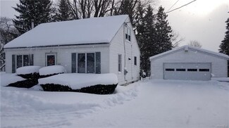 6575 Genesee Rd, Springville, NY 14141