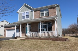 917 N Oak Creek Dr, Genoa, IL 60135