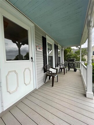 60 Chiswick Ave, Littleton, NH 03561