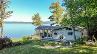 964 Arnold Bay Rd, Ferrisburgh, VT 05456