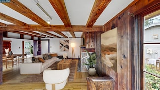 5716 Merriewood Dr, Oakland, CA 94611