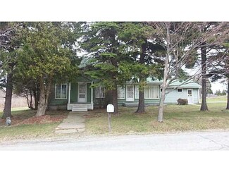 10025 Partridge Rd, Holland, NY 14080