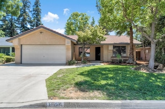 6546 N Bendel Ave, Fresno, CA 93722