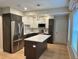 70 Summer St Unit 3, Kingston, MA 02364