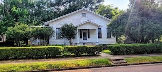 510 Union St, Gloster, MS 39638