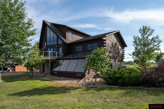 708 Knight St, Saint Peter, MN 56082