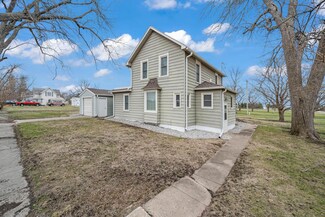 308 Pine St, Williams, IA 50271