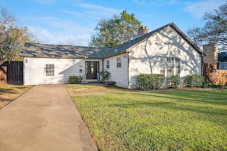 1702 Random Rd, Carrollton, TX 75006