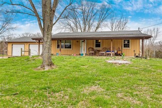 7140 Rosemary Ln, Cedar Hill, MO 63016