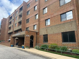 5715 Beacon St Unit 511, Pittsburgh, PA 15217