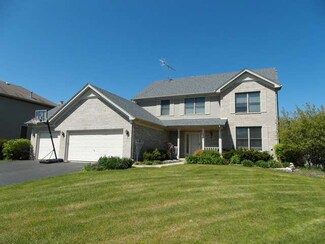 1270 Hunters Ridge W, Hoffman Estates, IL 60192