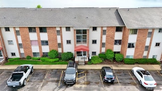 1924 Klingensmith Rd Unit 68, Bloomfield Hills, MI 48302