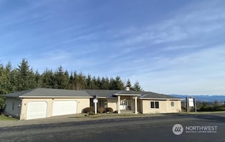127 Glacier Peak Dr, Camano Island, WA 98282