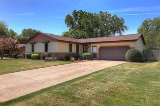 4037 Chamberlain Ave SE, Grand Rapids, MI 49508