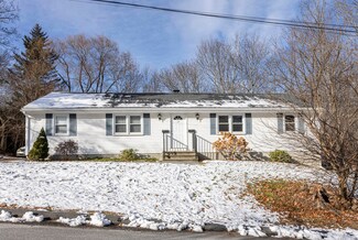 15 Rocky Hill Rd, Yarmouth, ME 04096