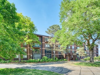 334 Cherokee Ave Unit 107, Saint Paul, MN 55107