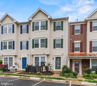 9217 Cardinal Forest Ln Unit 30, Lorton, VA 22079