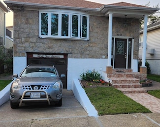 32-16 Healy Ave, Far Rockaway, NY 11691