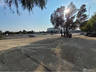 1788 E Bayshore Rd, East Palo Alto, CA 94303