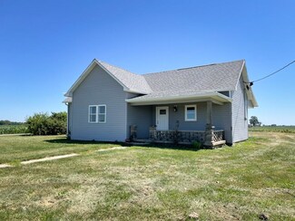8524 S Columbus Rd, Flat Rock, IN 47234