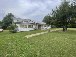 14192 Deaf School Dr, Alpena, AR 72611