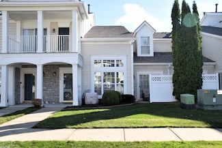 25668 Maritime Cir N Unit 112, Harrison Township, MI 48045