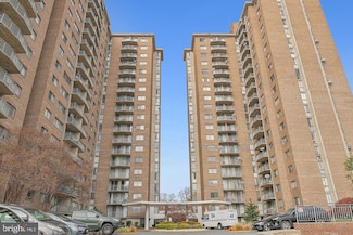 1836 Metzerott Rd Unit 1416, Adelphi, MD 20783