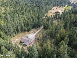 11897 W Hidden Valley Rd, Rathdrum, ID 83858