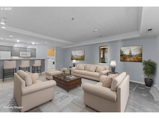 15420 NE Knott St Unit 2, Portland, OR 97230
