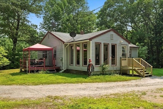 45 Songo School Rd, Naples, ME 04055