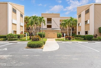 6165 S Mirror Lake Dr Unit 103, Sebastian, FL 32958