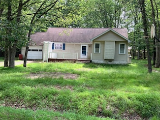 118 Buckhill Rd, Albrightsville, PA 18210