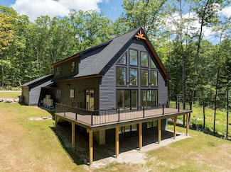 2 Jordan Way, Wolfeboro, NH 03894