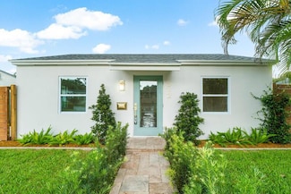 512 49th St, West Palm Beach, FL 33407