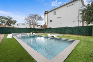 5301B Jackson St, Houston, TX 77004