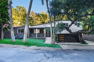 9921 Westwanda Dr, Beverly Hills, CA 90210