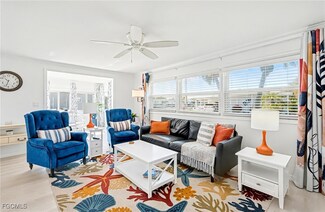 5560 Sir Walters Way, North Fort Myers, FL 33917